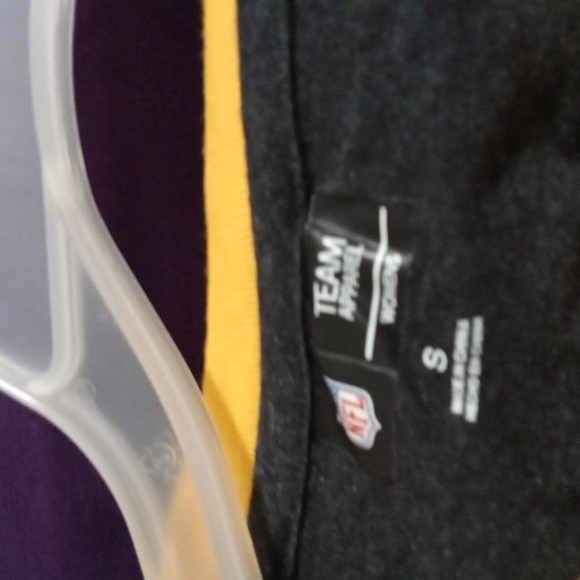 Authentic NFL steelers tee. Nwot! - Picture 2 of 4